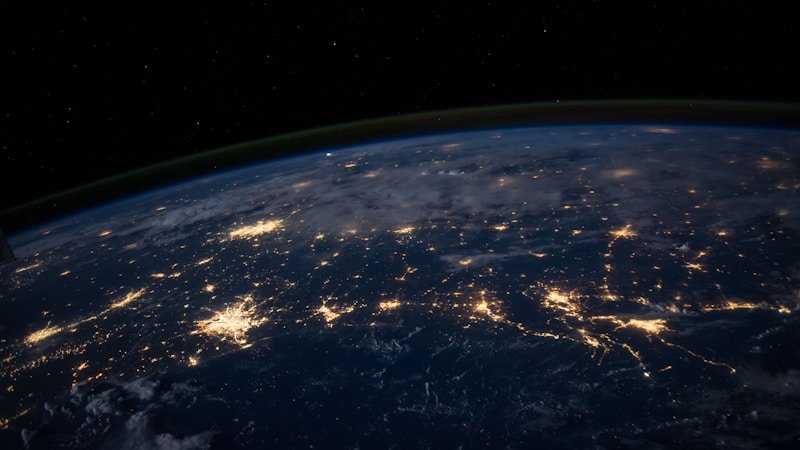 Global satellite network communication for 6G connectivity worldwide