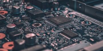 Technology circuit board and AI infrastructure