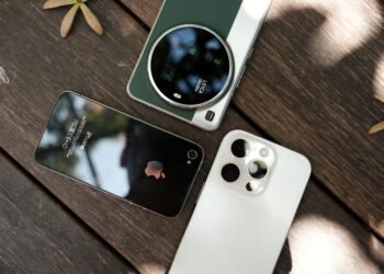 DeepSeek AI’s Latest Model Raises Global Free Speech Concerns — Photo by Phong Thanh on Pexels
