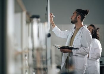 AGI by 2030? What Leading Researchers Actually Think — Photo by Mikhail Nilov on Pexels