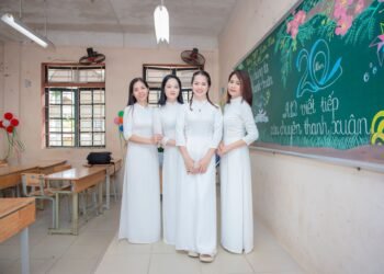 Three in Four Teachers Say AI Will Reshape Education More Than the Internet Ever Did — Photo by Anh Lee on Pexels
