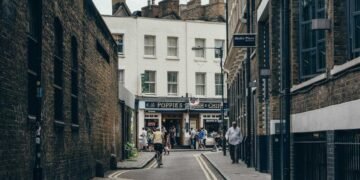 The Hague Neighborhood Guide 2026: Best Areas for Expats and Families