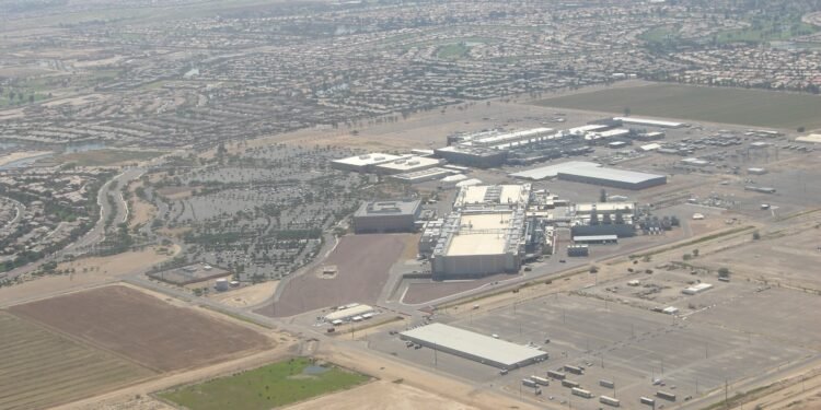 Intel semiconductor fabrication plants showing advanced chip manufacturing facilities