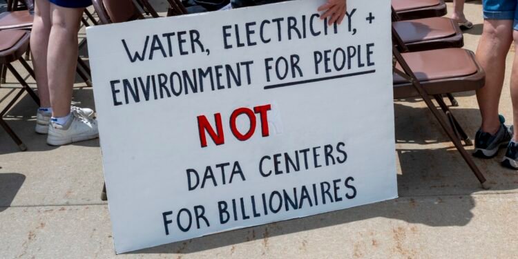Heat Waves Are Exposing the AI Data Center Problem