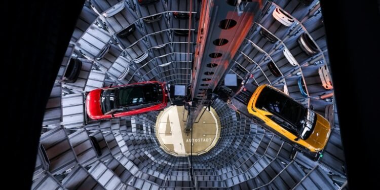 Electric Vehicle Market in 2026: Tariffs, Subsidies and Battery Innovation Reshape Global Trade