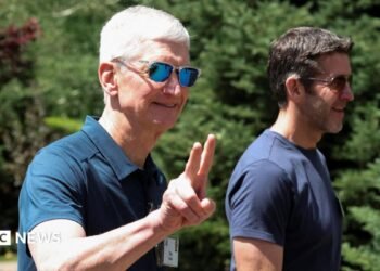 Apple sues OpenAI and former employees for trade secret theft article image