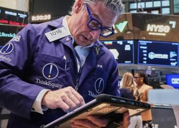 Editorial photo for: Algorithmic Trading in 2026: How AI Is Reshaping Wall Street