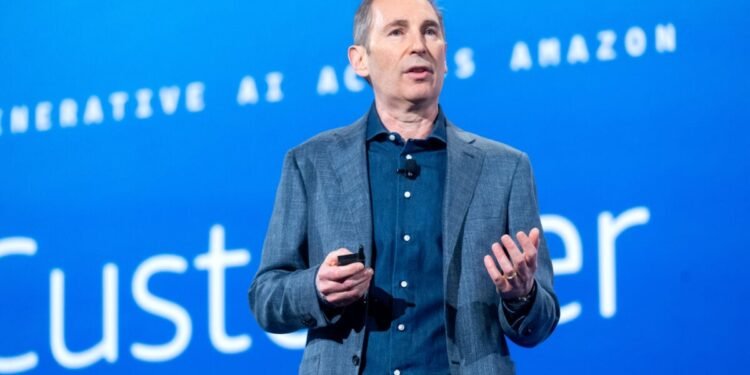 Amazon CEO reportedly raised Anthropic model concerns before government crackdown