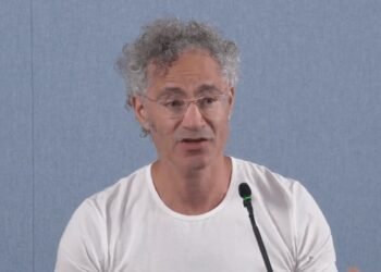 After killer quarter, Palantir CEO Alex Karp calls AI industry ‘Marxist’