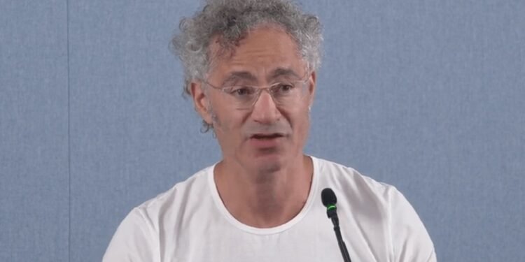 After killer quarter, Palantir CEO Alex Karp calls AI industry ‘Marxist’