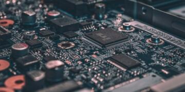 Apple Debuts M6, Its First 2nm Chip, and the M5 Ultra