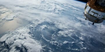 Google Open-Sources WeatherNext AI for Cyclone Forecasts