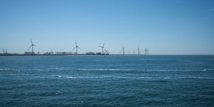 Netherlands Breaks Offshore Wind Record as 4.7 GW Hollandse Kust Zuid Reaches Full Capacity
