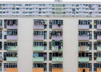 Berlin asking rents rise 2.1% in a quarter, fastest of big cities