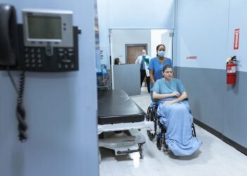 Berlin's Charité hospitals face warning strikes on Thursday and Friday