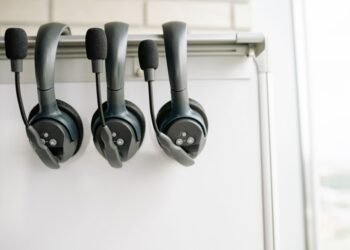 Co-op uses AI to score staff calls as workplace monitoring spreads