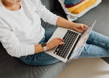 DigiD and MijnOverheid: The Two Logins Every Newcomer Needs