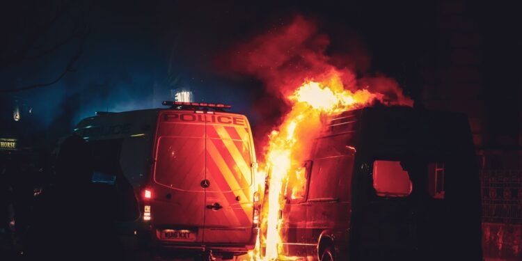France curfews after riots: which cities are affected and what to check