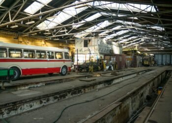 Hamburg's Hochbahn turns away from hydrogen buses