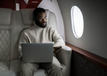 KLM to offer free Starlink wifi on long-haul flights from 2027