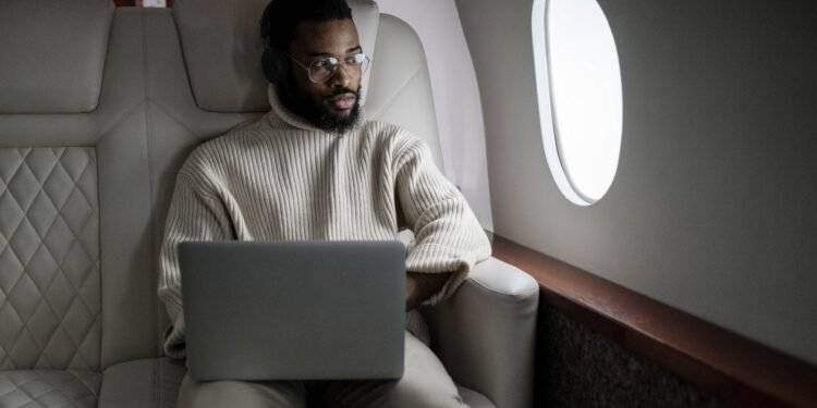 KLM to offer free Starlink wifi on long-haul flights from 2027