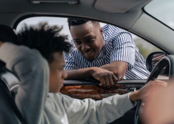 Learning to Drive in the UK: Provisional Licence and Driving Test