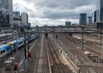 Leo Express halts Frankfurt to Prague trains over German rail works