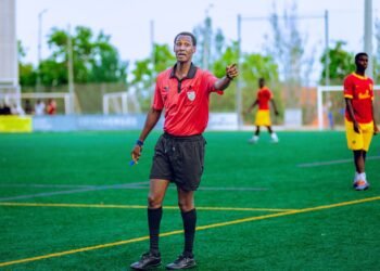 MartÃnez criticises Wilcox as Manchester United frustration grows