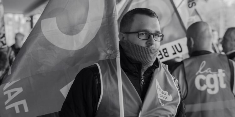 Nice bans Saturday protest unless unions run it, CGT Spectacle angry