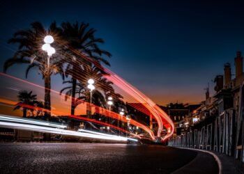 Nice brings in night curfew for minors: what residents need to know
