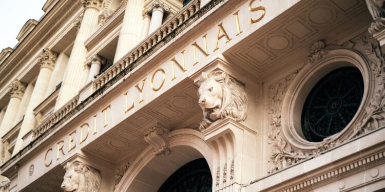 Opening a Bank Account in France: Your Right to an Account