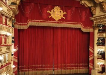 Opera and Ballet in Paris for Newcomers: Where to Start