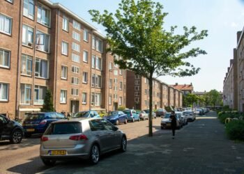 Parking Permits in Utrecht: Resident Permits, Waiting Lists and Visitor Discounts