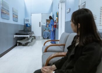Statutory insurers call for fairer doctor appointments in Germany