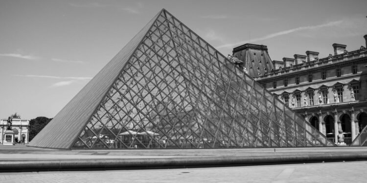 The Louvre for Paris Residents: Planning Repeat Visits