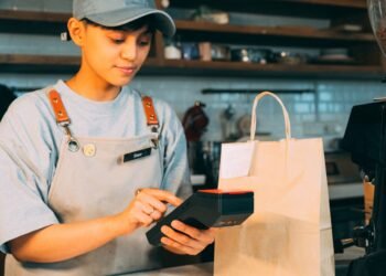 The Prime d'Activité: Top-Up Pay for Low-Income Workers