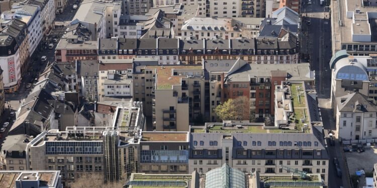 Vodafone outage in Frankfurt leaves around 28,000 customers offline