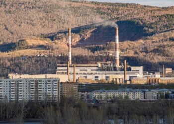 Welsh residents fight AI datacentres being built next door