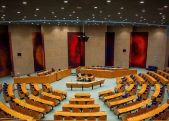 Yesilgöz says she will lead VVD again despite party criticism